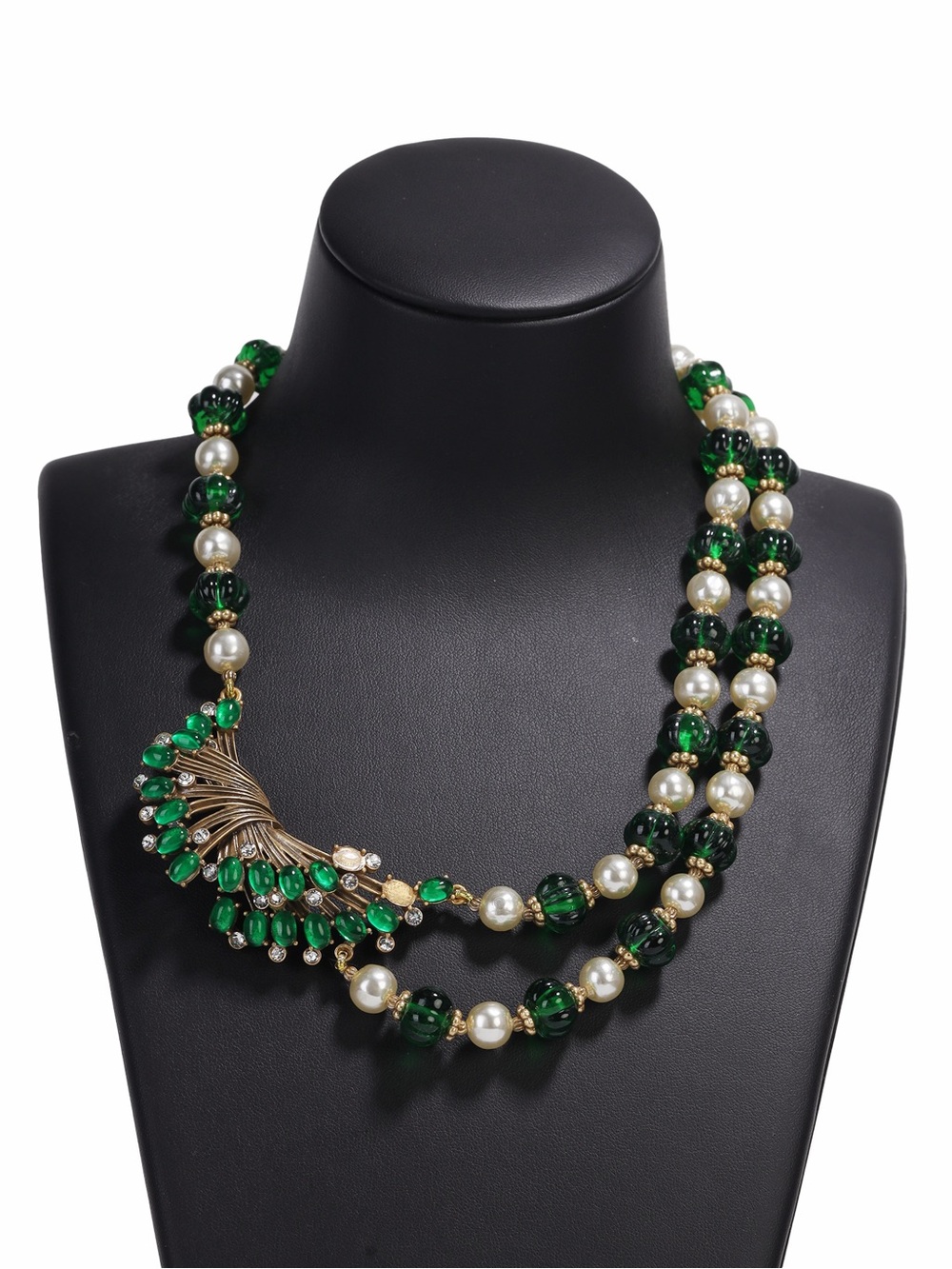 Exclusive lady Emerald & Pearl Multi-Strand Women’s Necklace